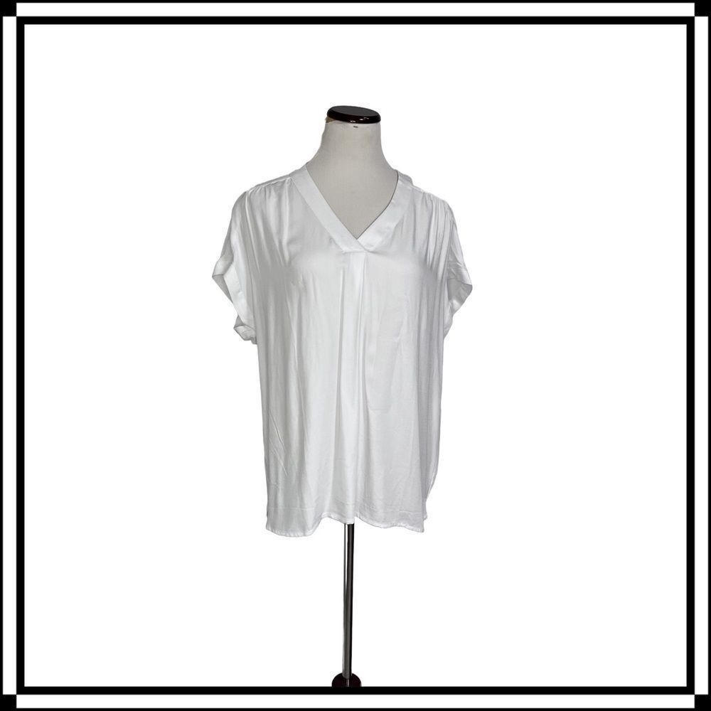 NWT!! Nine West Jeans, White Tunic, Size Large